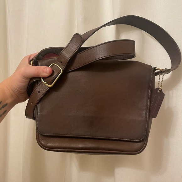 Coach Handbags - Coach|| Vintage Manhattan Lightweights Bistro Shoulder Bag from 1994, Rare,Brown